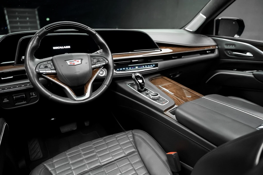 2021 Cadillac Escalade 5th Gen - Image 2 of 12