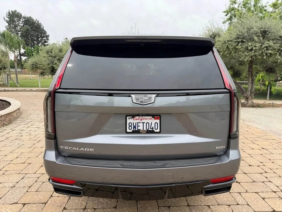 2021 Cadillac Escalade 5th Gen - Image 5 of 9