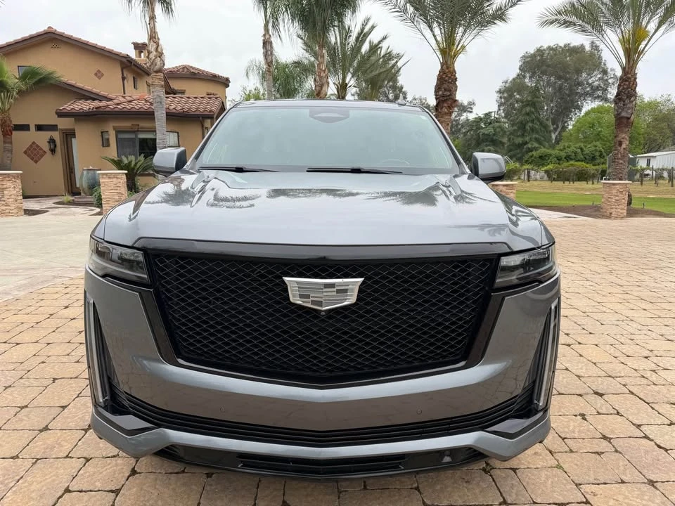 2021 Cadillac Escalade 5th Gen - Image 2 of 9