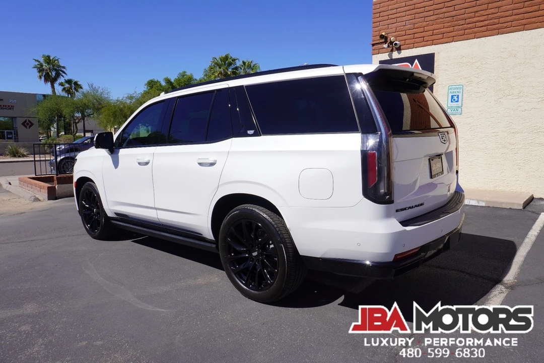 2021 Cadillac Escalade 5th Gen - Image 4 of 12