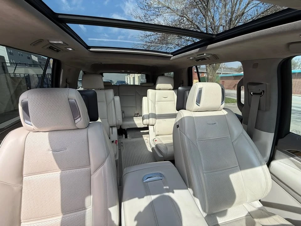2021 Cadillac Escalade 5th Gen - Image 12 of 20