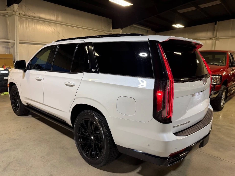 2021 Cadillac Escalade 5th Gen - Image 2 of 12