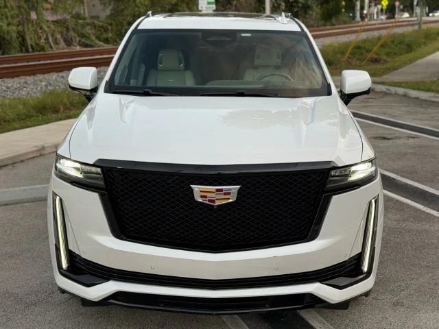 2021 Cadillac Escalade 5th Gen - Image 14 of 21
