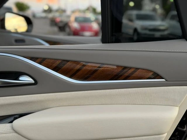 2021 Cadillac Escalade 5th Gen - Image 19 of 21