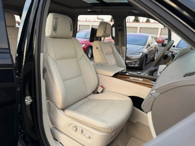 2021 Cadillac Escalade 5th Gen - Image 13 of 21