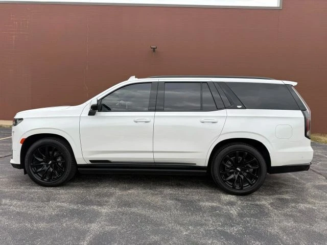 2021 Cadillac Escalade 5th Gen - Image 10 of 21