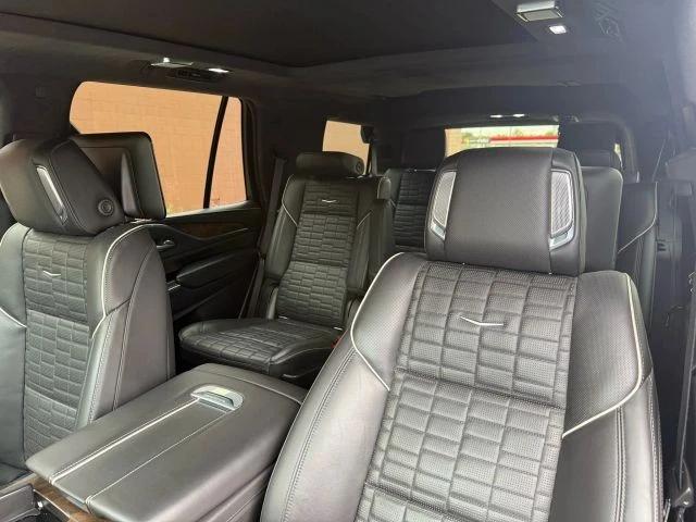 2021 Cadillac Escalade 5th Gen - Image 18 of 21