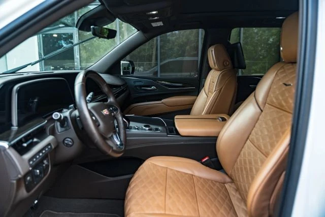2021 Cadillac Escalade 5th Gen - Image 7 of 21