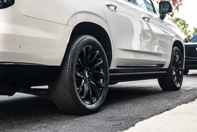 2021 Cadillac Escalade 5th Gen - Image 11 of 21