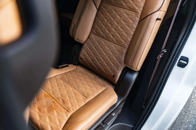 2021 Cadillac Escalade 5th Gen - Image 16 of 21
