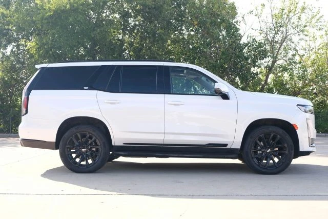 2021 Cadillac Escalade 5th Gen - Image 11 of 21
