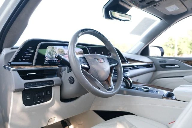 2021 Cadillac Escalade 5th Gen - Image 19 of 21