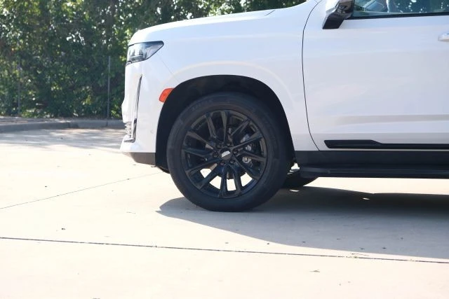 2021 Cadillac Escalade 5th Gen - Image 9 of 21