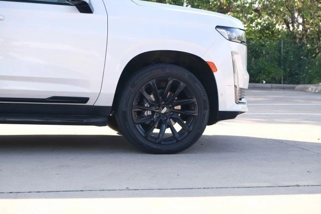2021 Cadillac Escalade 5th Gen - Image 13 of 21