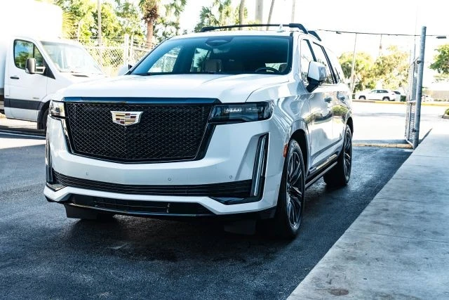2021 Cadillac Escalade 5th Gen - Image 4 of 12