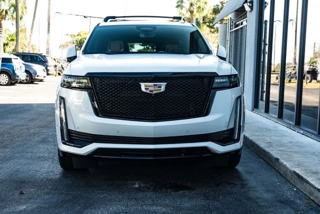 2021 Cadillac Escalade 5th Gen - Image 2 of 12