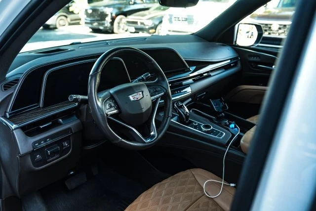 2021 Cadillac Escalade 5th Gen - Image 21 of 21