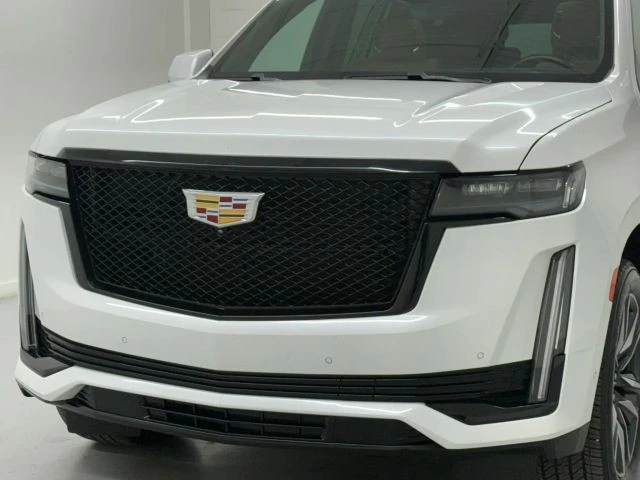 2021 Cadillac Escalade 5th Gen - Image 11 of 21