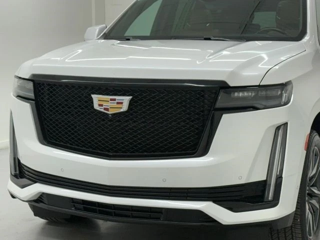 2021 Cadillac Escalade 5th Gen - Image 11 of 12