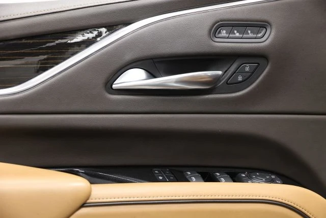 2021 Cadillac Escalade 5th Gen - Image 13 of 31