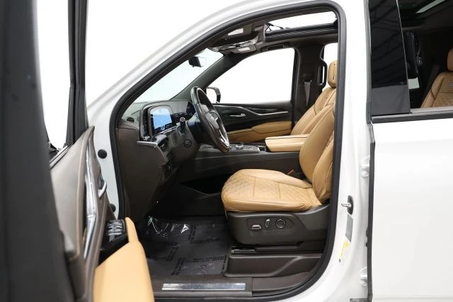 2021 Cadillac Escalade 5th Gen - Image 15 of 31