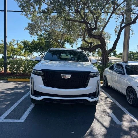 2021 Cadillac Escalade 5th Gen - Image 2 of 12