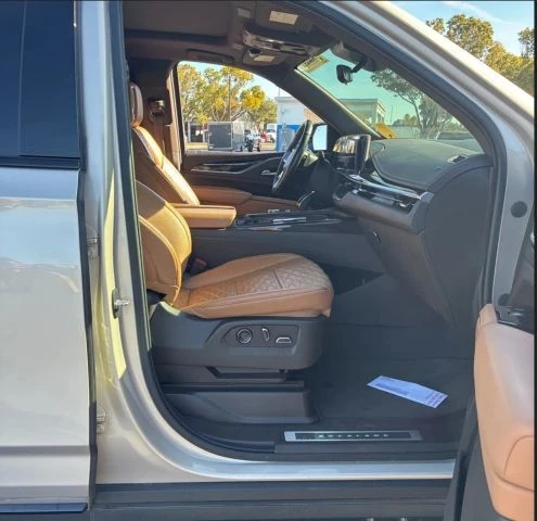 2021 Cadillac Escalade 5th Gen - Image 5 of 7