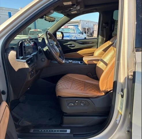 2021 Cadillac Escalade 5th Gen - Image 6 of 7