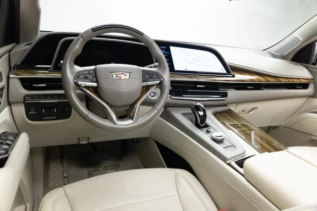 2021 Cadillac Escalade 5th Gen - Image 2 of 4