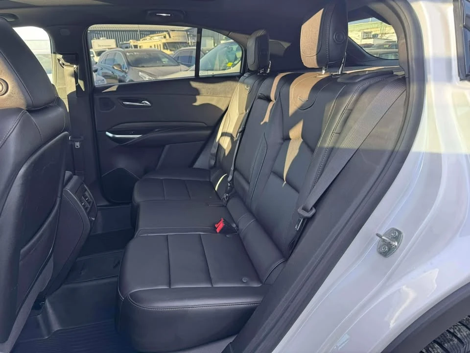 2021 Cadillac XT4 - Image 17 of 20