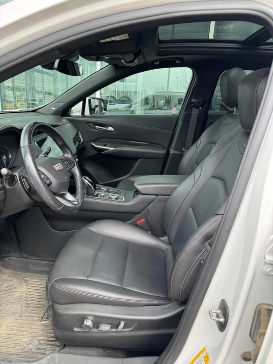 2021 Cadillac XT4 - Image 8 of 14