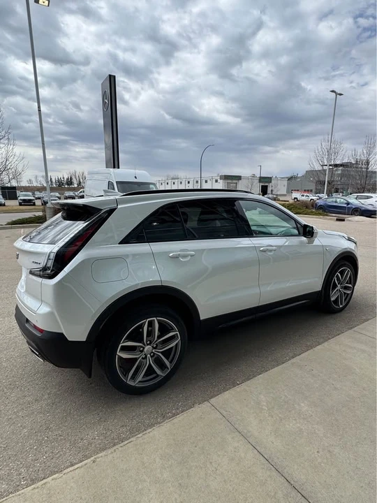 2021 Cadillac XT4 - Image 4 of 14