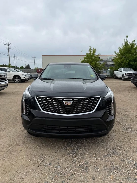 2021 Cadillac XT4 - Image 2 of 10