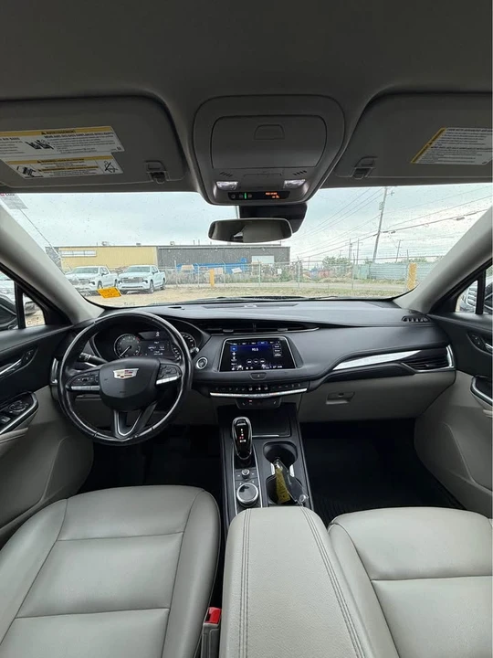 2021 Cadillac XT4 - Image 7 of 10