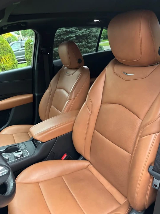 2021 Cadillac XT4 - Image 10 of 14