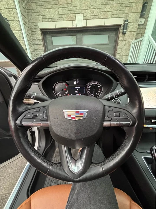 2021 Cadillac XT4 - Image 5 of 14