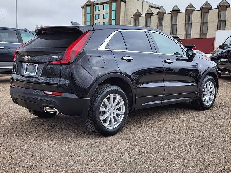 2021 Cadillac XT4 - Image 3 of 11