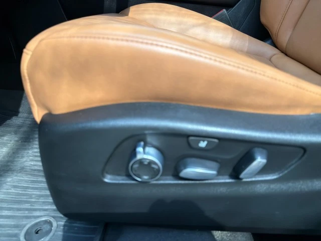 2021 Cadillac XT4 - Image 16 of 31