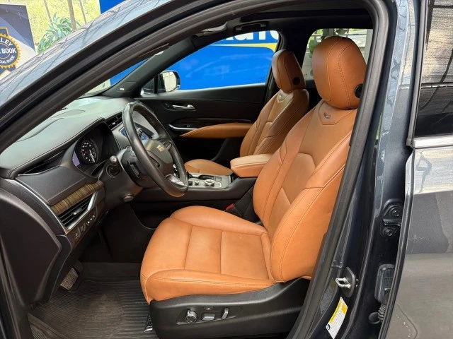 2021 Cadillac XT4 - Image 13 of 31