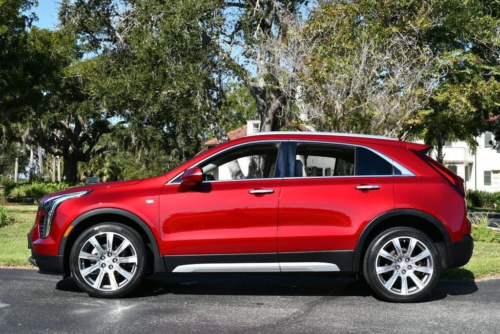 2021 Cadillac XT4 - Image 3 of 12