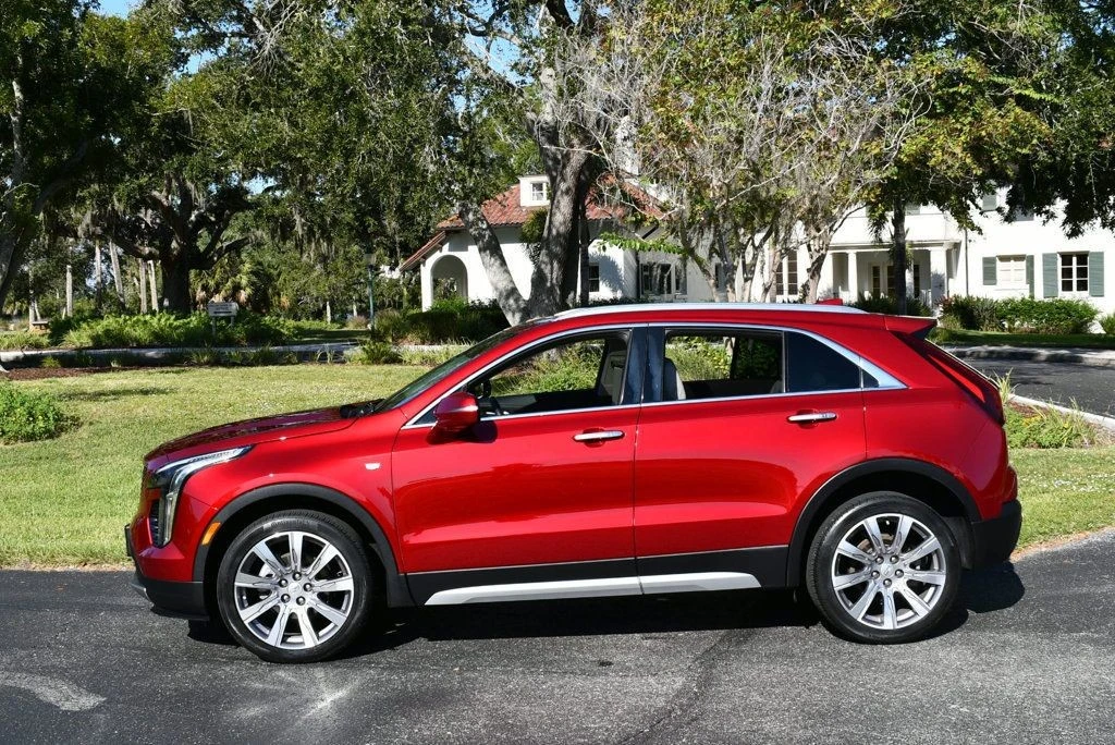 2021 Cadillac XT4 - Image 23 of 31