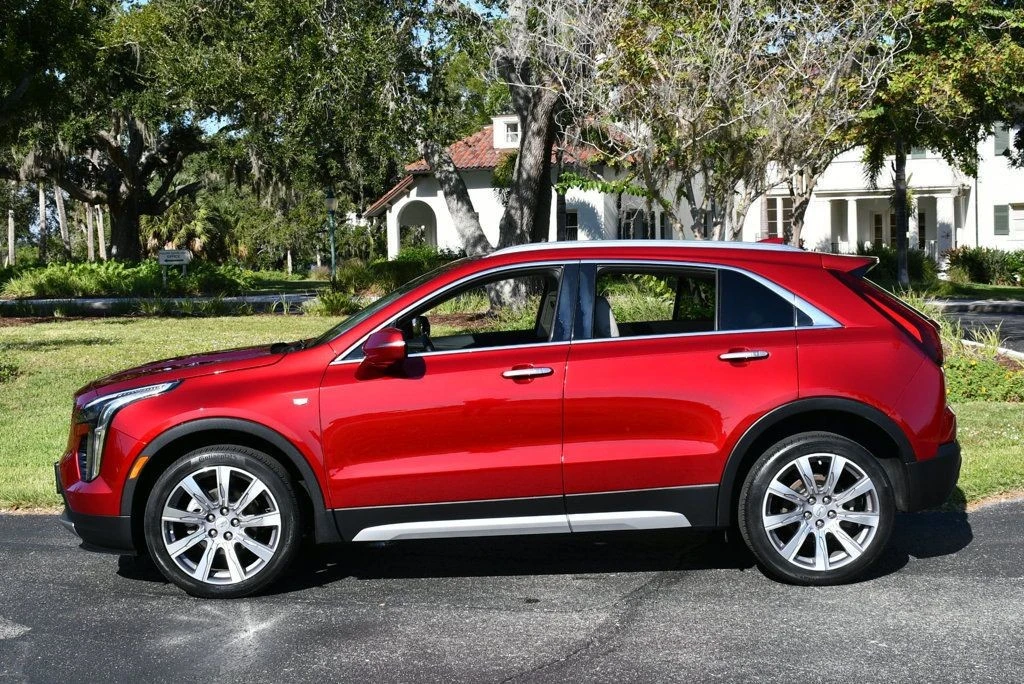 2021 Cadillac XT4 - Image 27 of 31