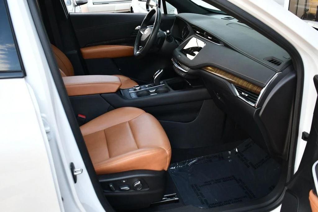 2021 Cadillac XT4 - Image 19 of 31