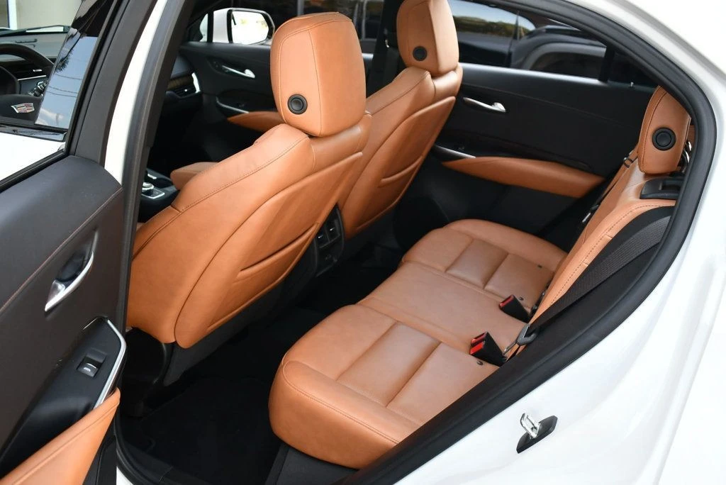2021 Cadillac XT4 - Image 15 of 31