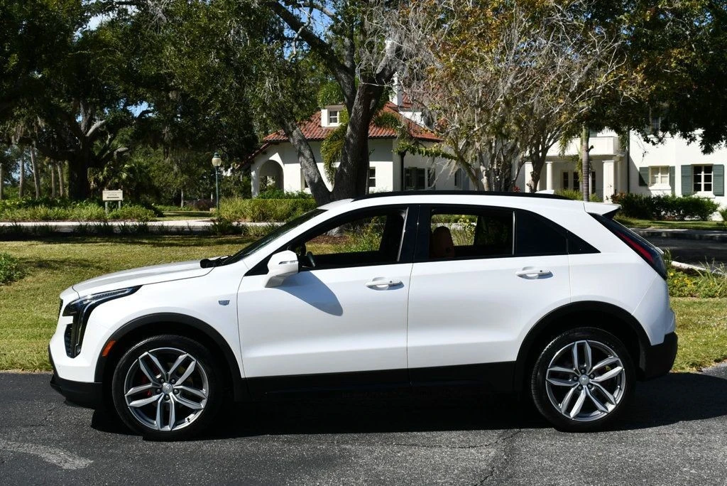 2021 Cadillac XT4 - Image 25 of 31