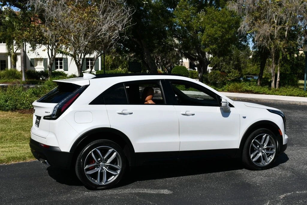 2021 Cadillac XT4 - Image 6 of 31
