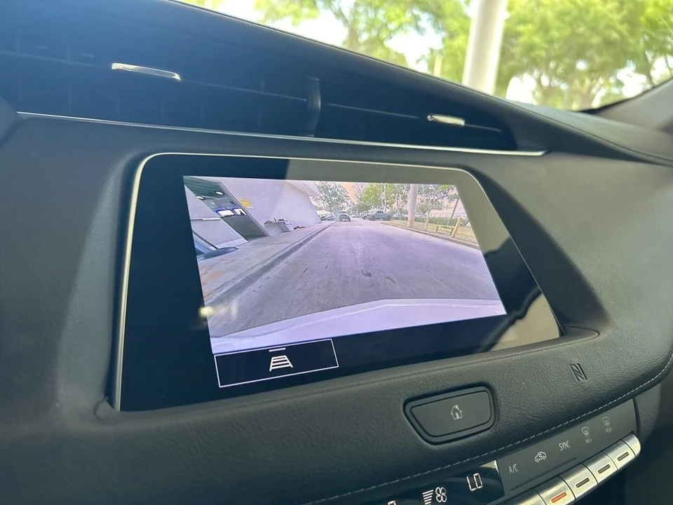 2021 Cadillac XT4 - Image 10 of 12