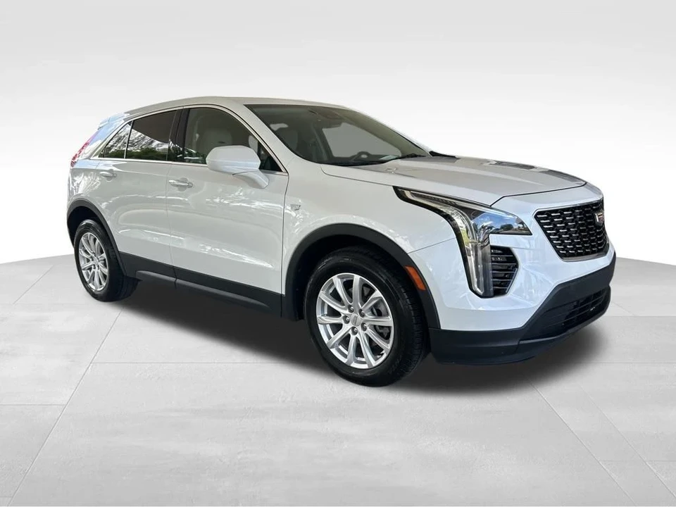 2021 Cadillac XT4 - Image 2 of 12