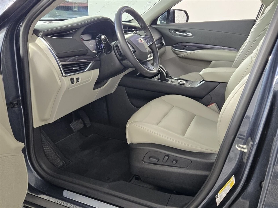 2021 Cadillac XT4 - Image 7 of 12