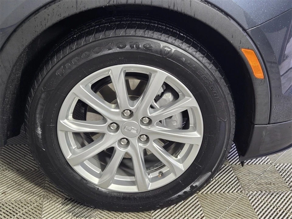 2021 Cadillac XT4 - Image 17 of 21